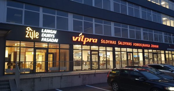 Naujas ekspozicinis Zyle Fenster ofisas Kaune